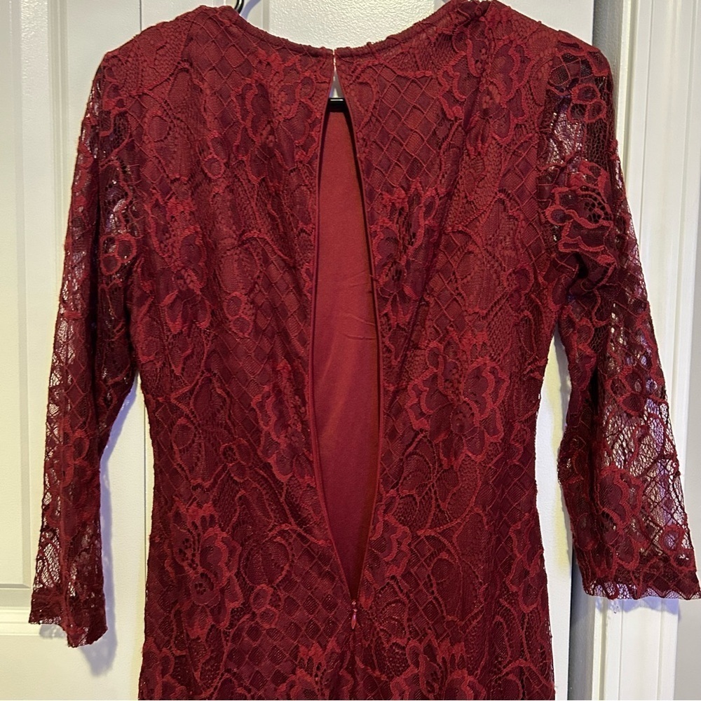 Jessica Simpson Red Bodycon Dress with Bishop Sleeves - Picture 5 of 6